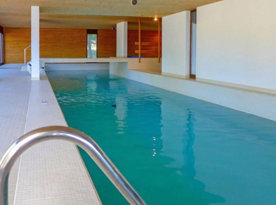 Vue Degagee Jeanne D'arc * Crans-Montana
